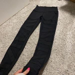 Lululemon black leggings